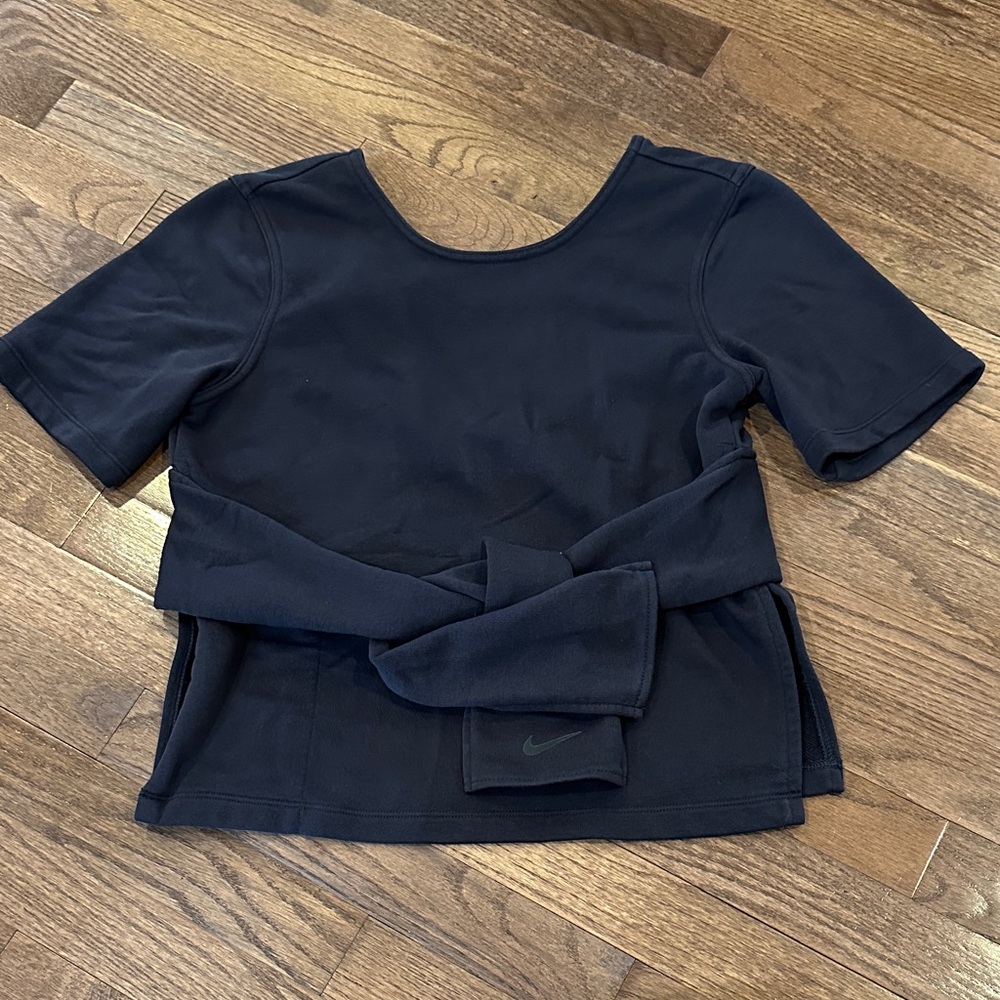 Nike Women's Dark Grey/Blue Short Sleeve Tee